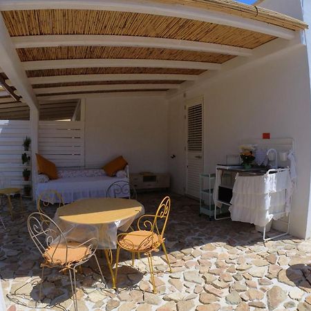 Monti Russu Natural Guest House Aglientu Kültér fotó