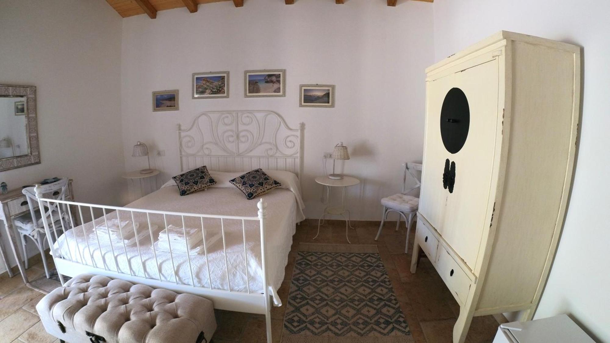 Monti Russu Natural Guest House Aglientu Kültér fotó