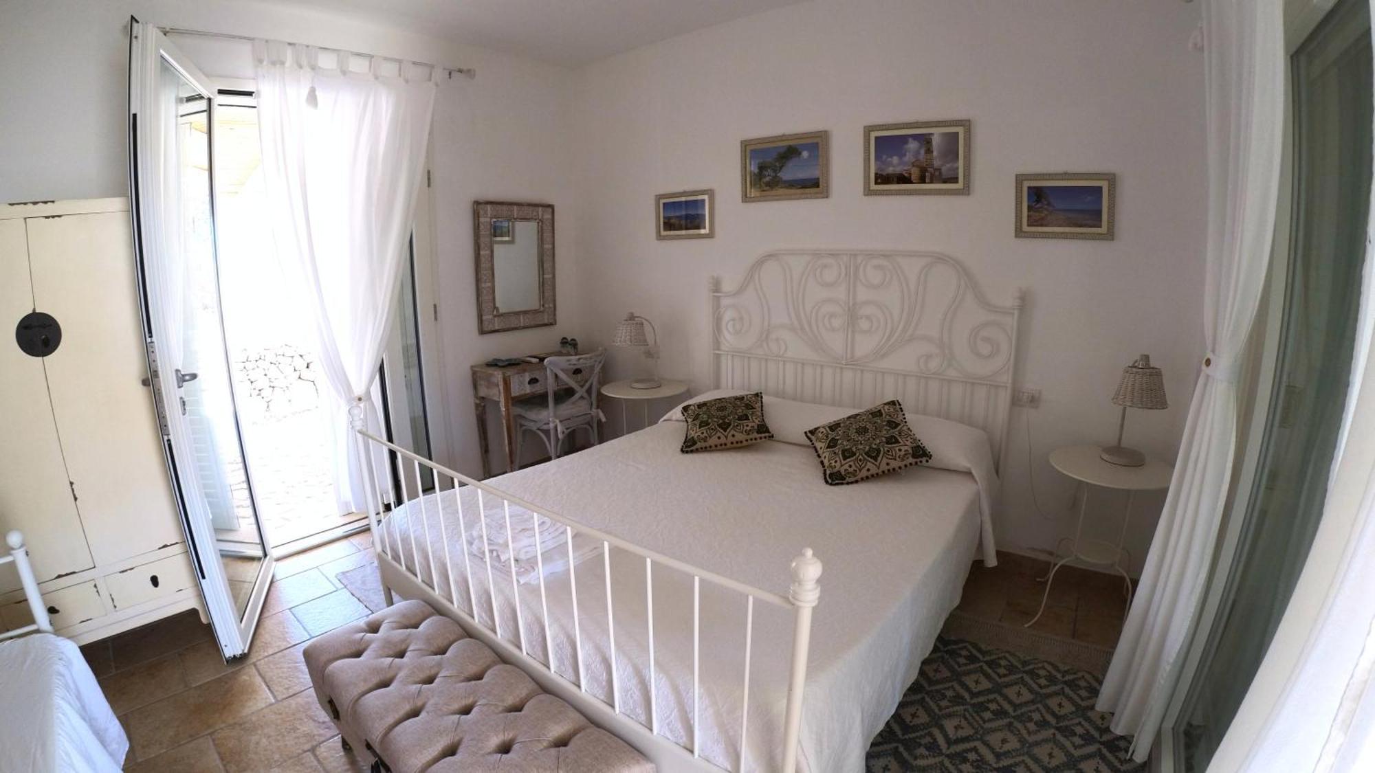 Monti Russu Natural Guest House Aglientu Kültér fotó