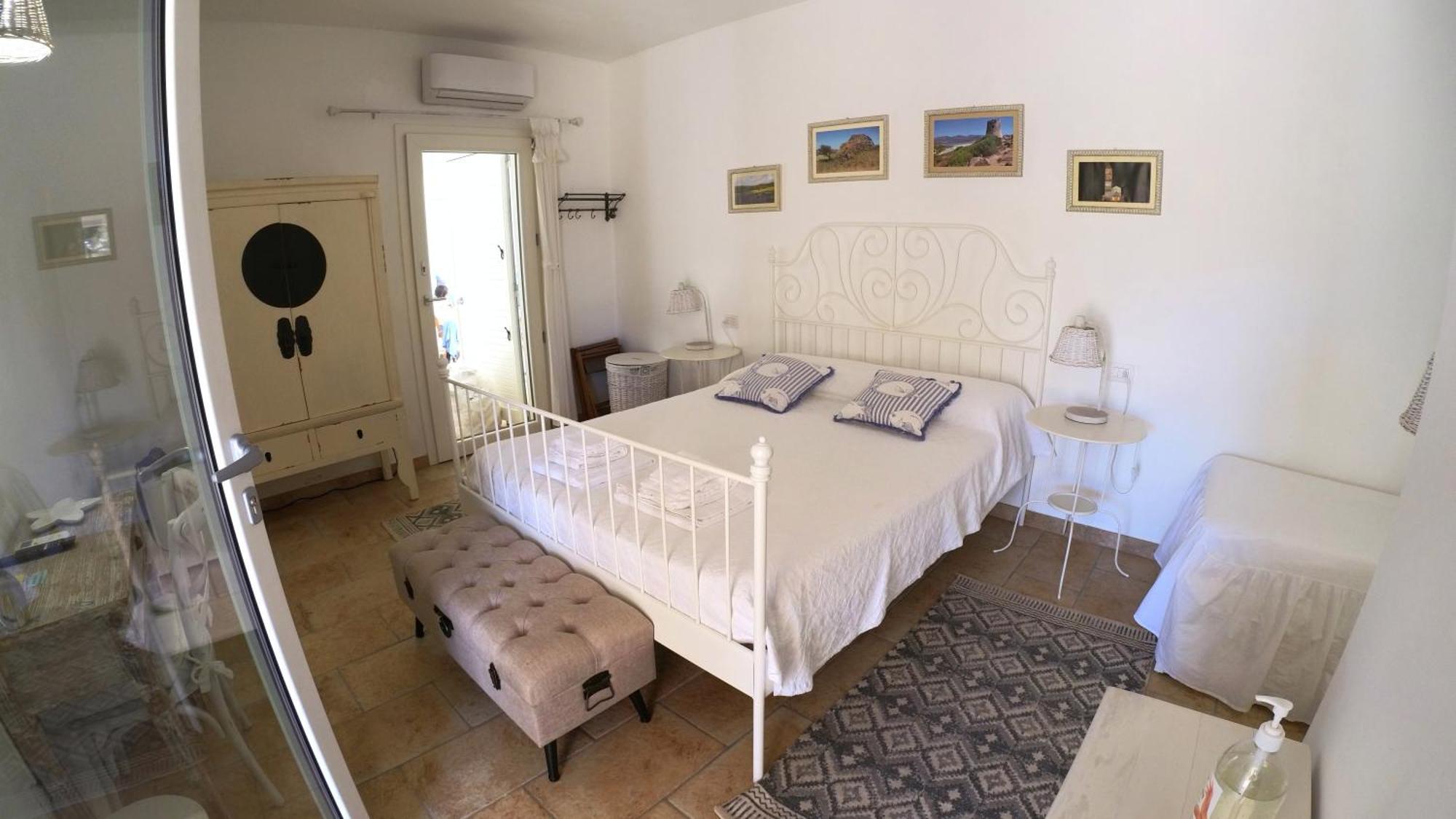 Monti Russu Natural Guest House Aglientu Kültér fotó